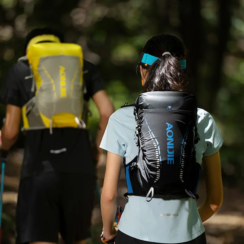 Mochila para Trail Running - 18L - Negro + ¡ENVÍO 🚚 GRATIS!